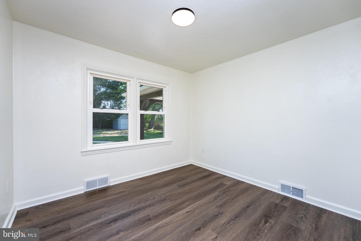 6008 Cumberland Highway photo 29