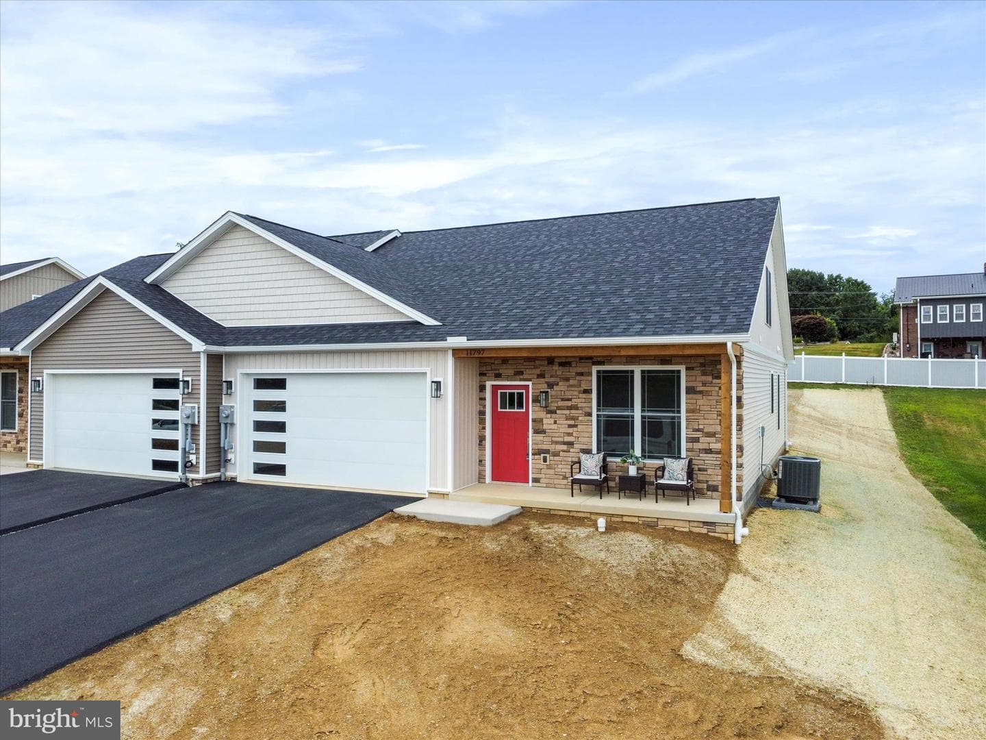 11797 Mystic Rock Lane S photo 35