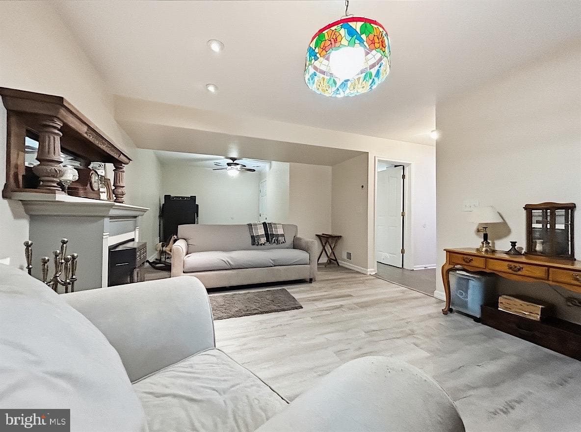 13675 Cumberland Highway photo 25