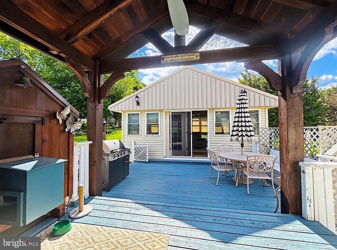 13675 Cumberland Highway photo 28