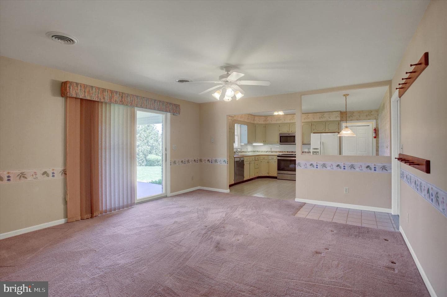 9495 Hesshire Hill Court photo 28