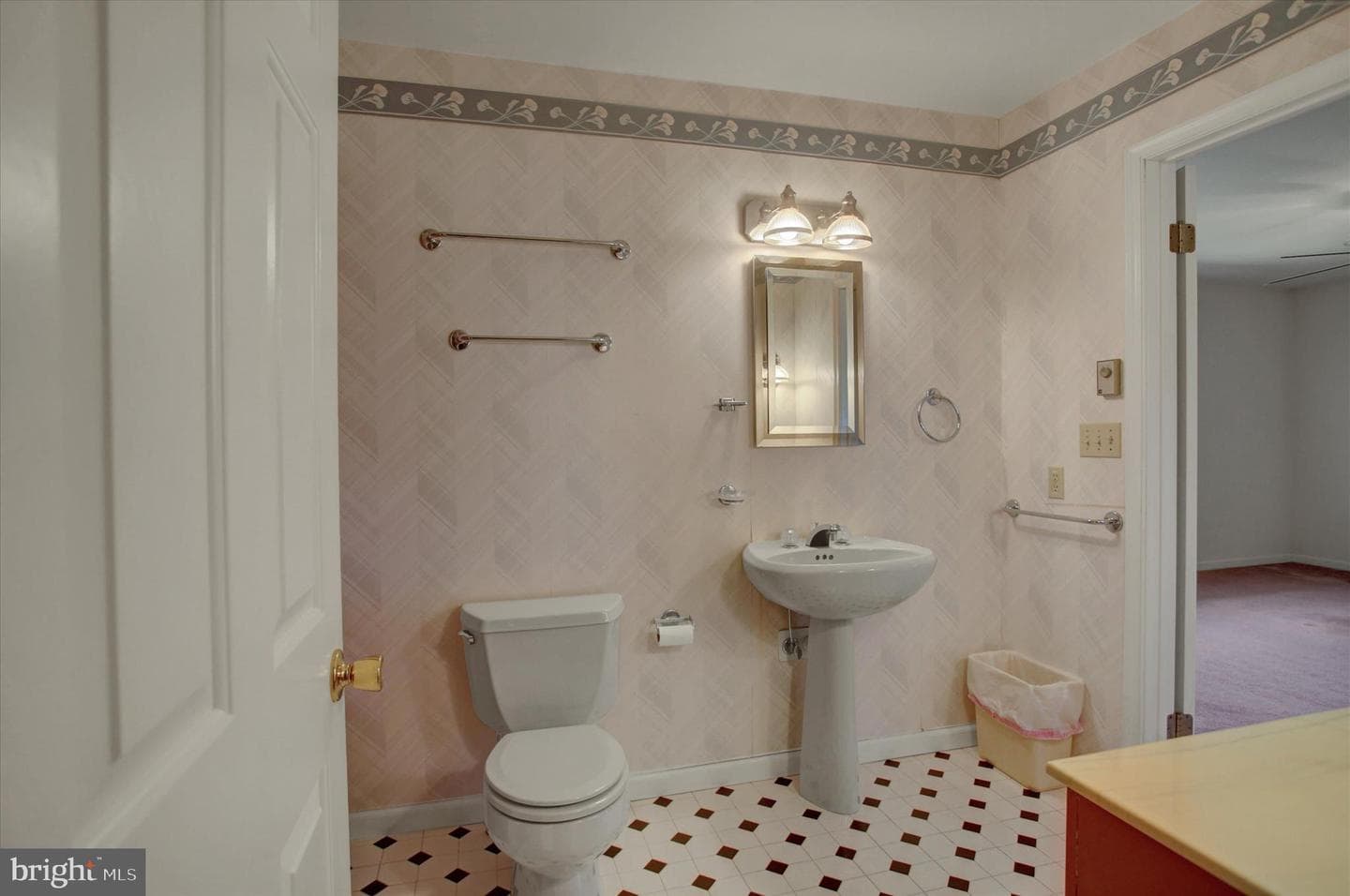 9495 Hesshire Hill Court photo 35