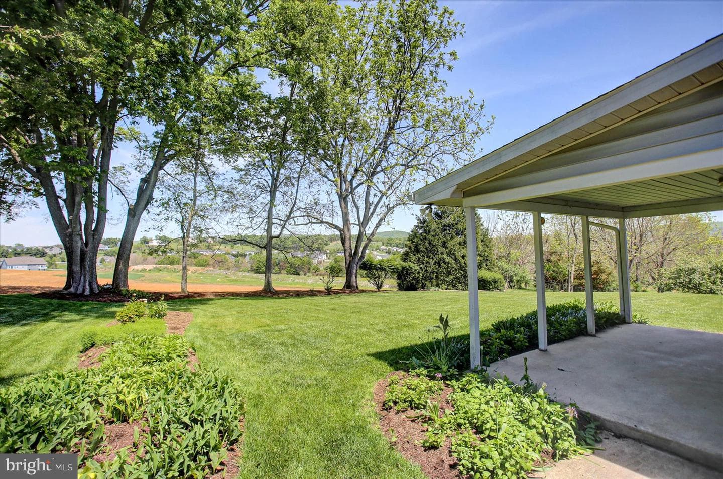 9495 Hesshire Hill Court photo 49
