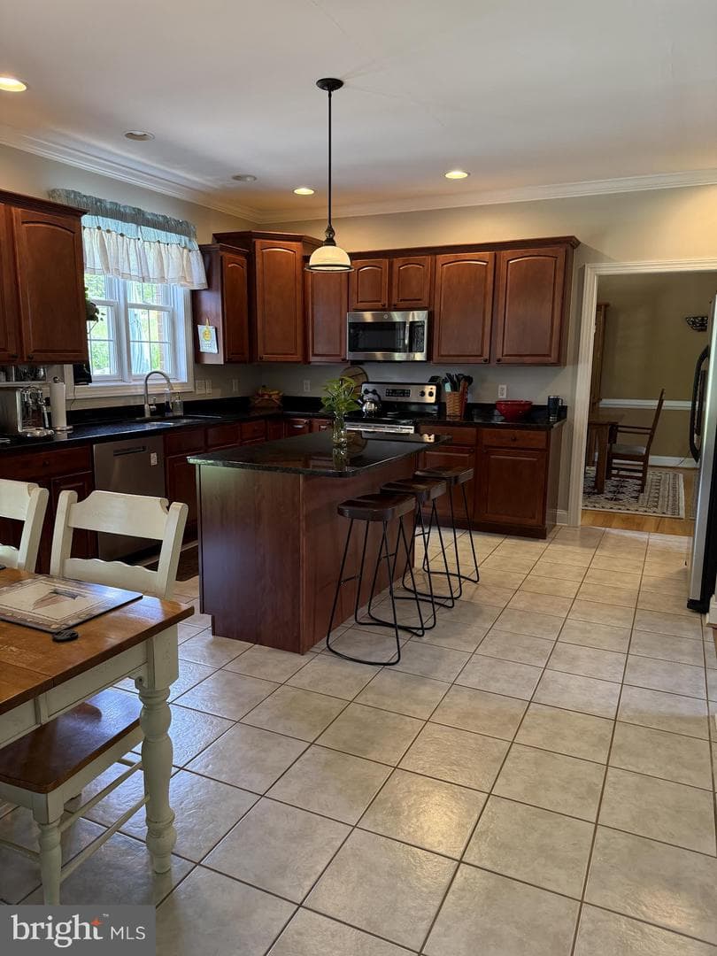 382 Moss Spring Avenue photo 11