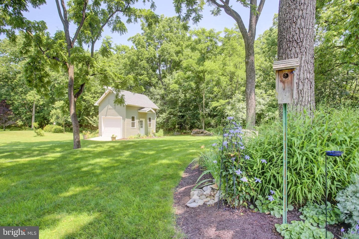 382 Moss Spring Avenue photo 33
