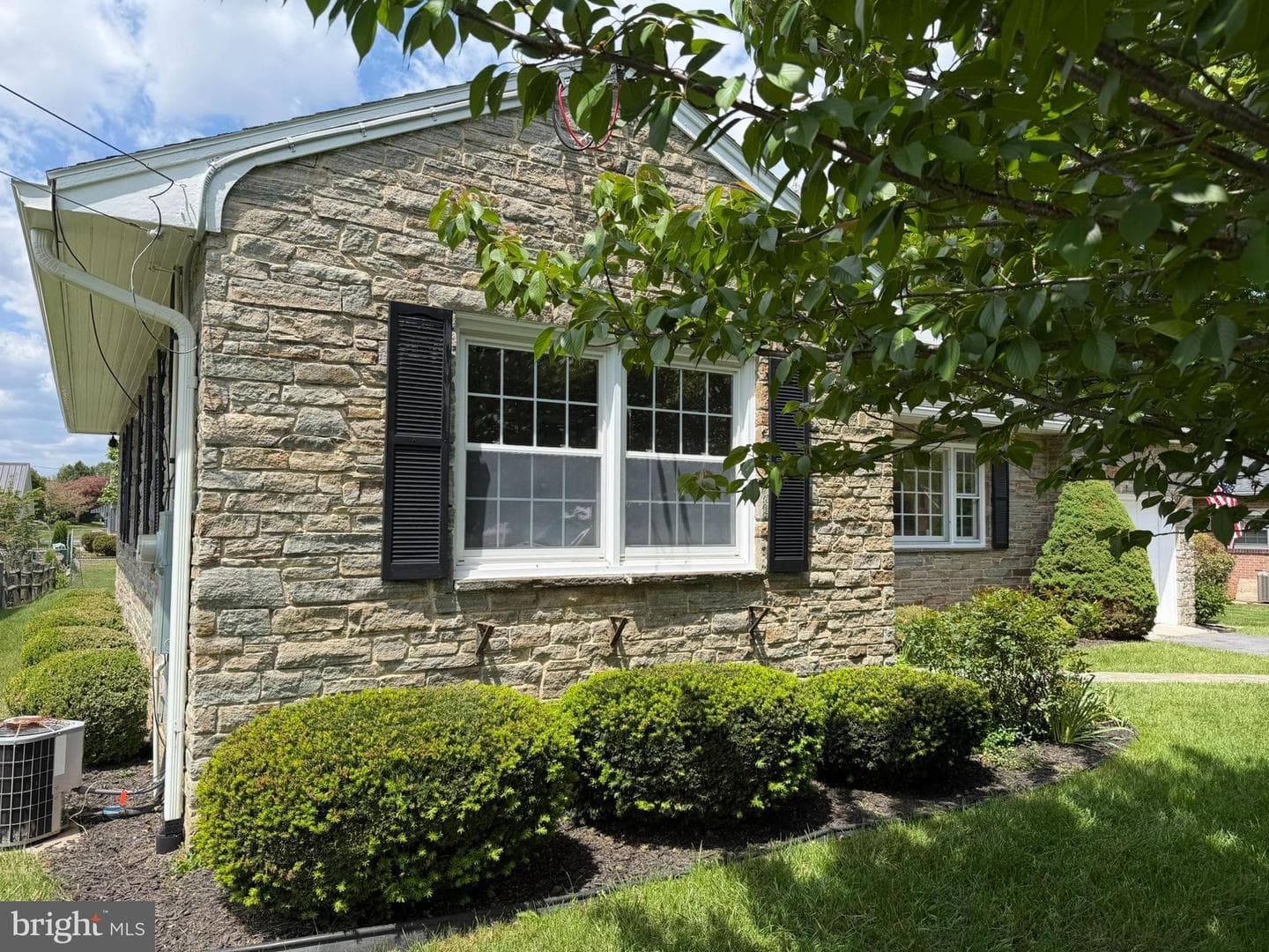 175 Orchard Circle photo 3