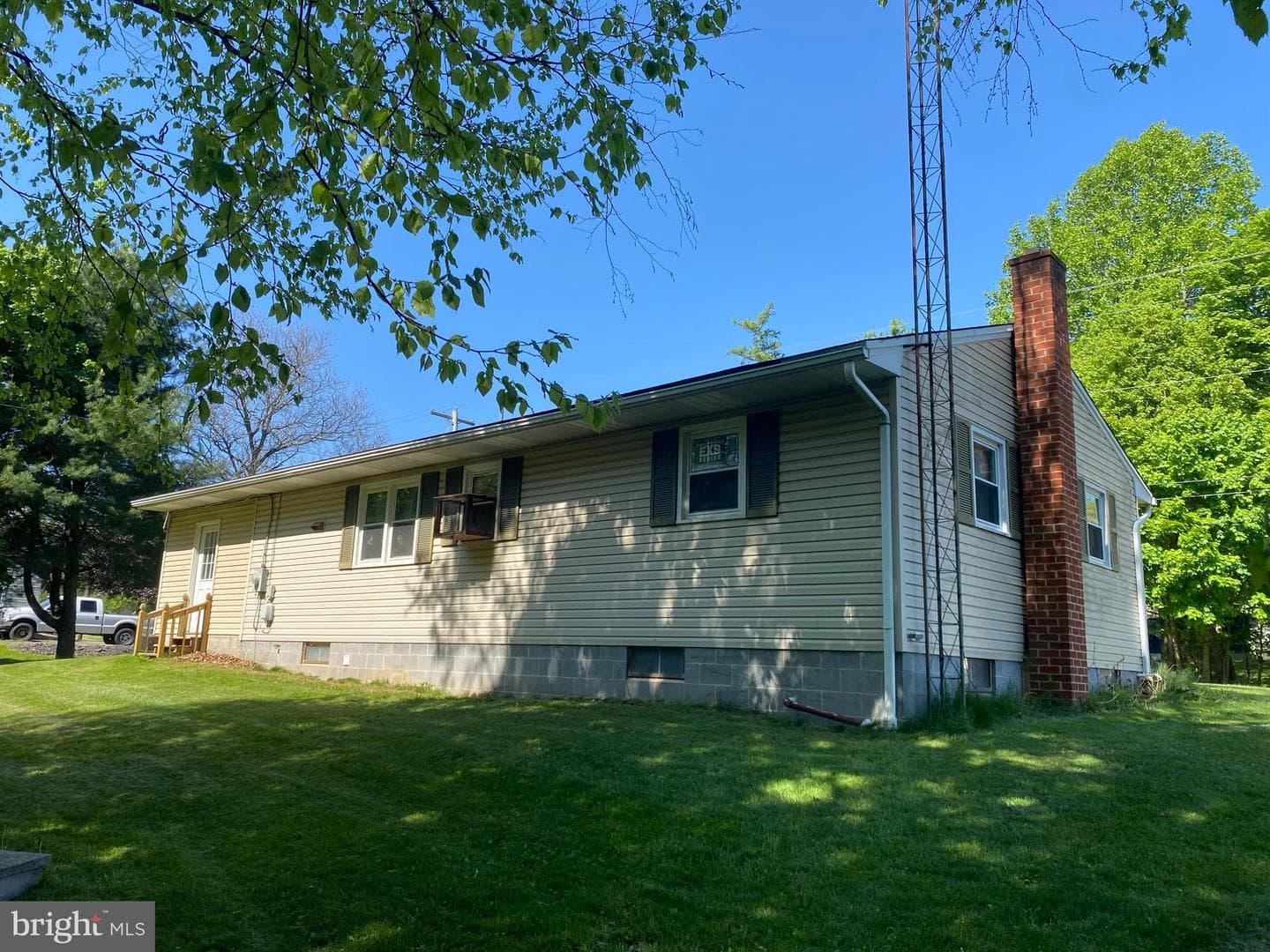 11176 Loop Road photo 5