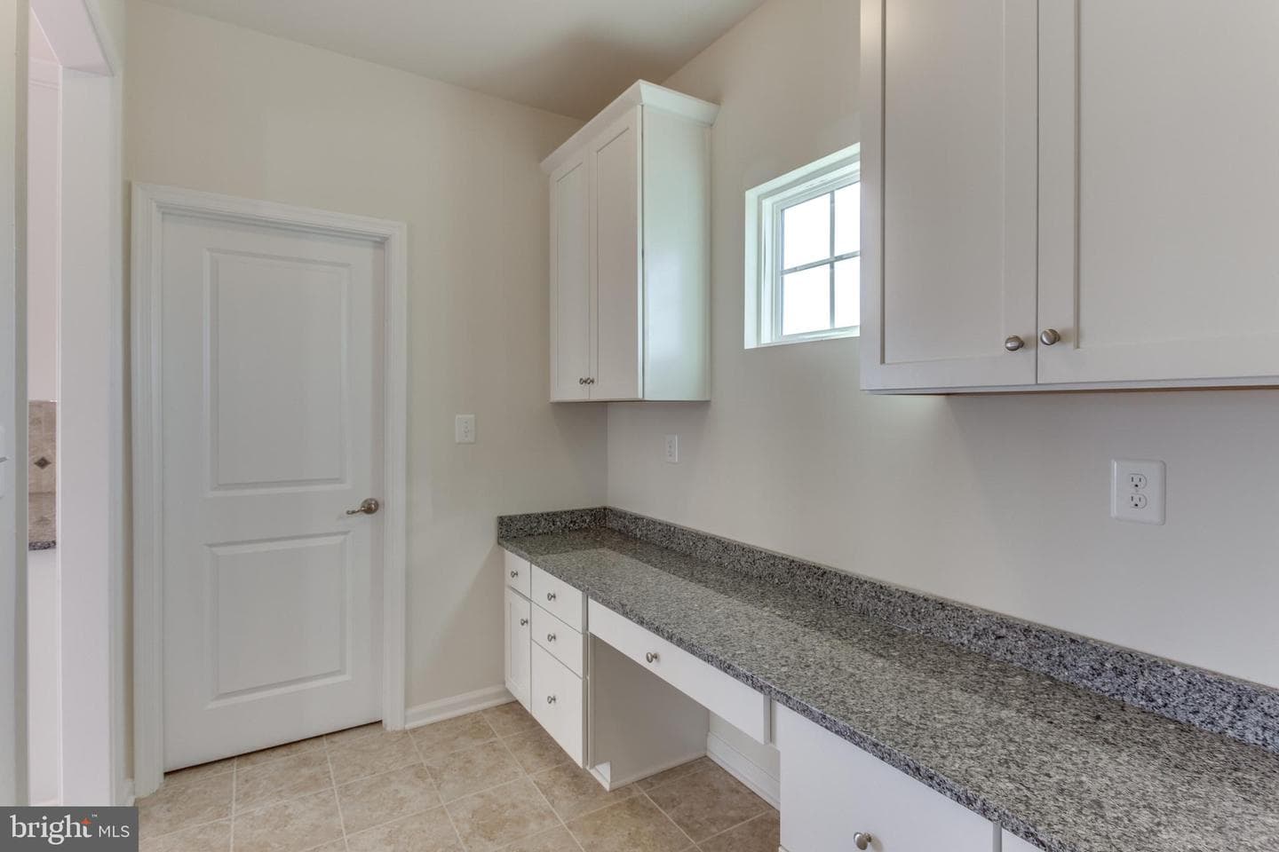 52680vb Shannon Drive South photo 12