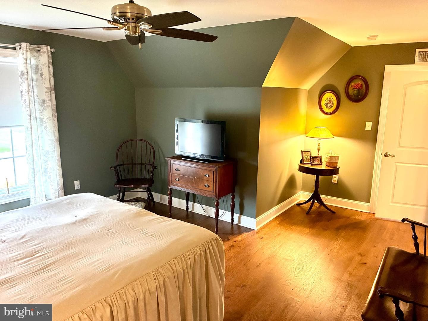 500 Brookview Drive photo 26