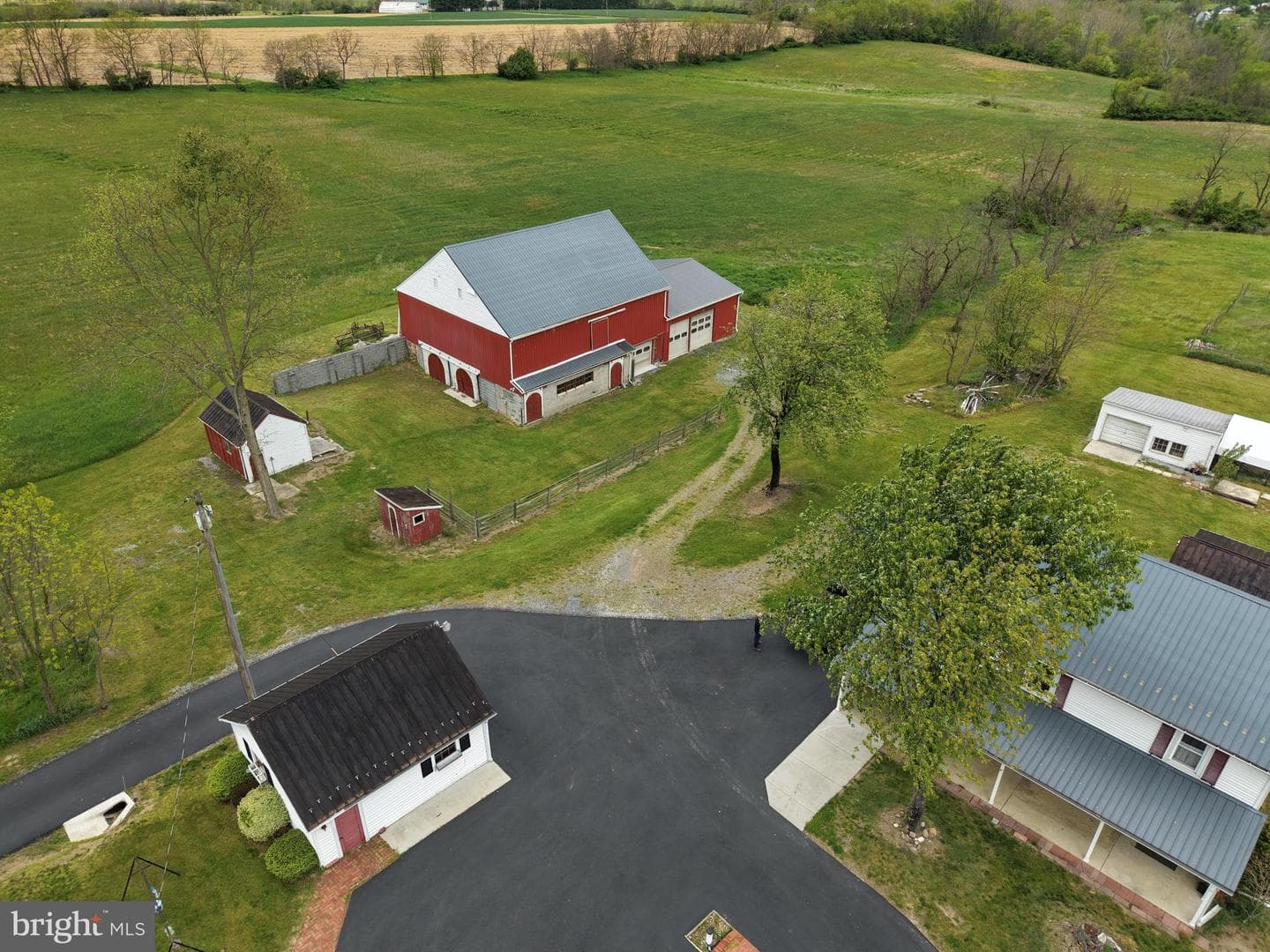 12591 Shimpstown Rd photo 20