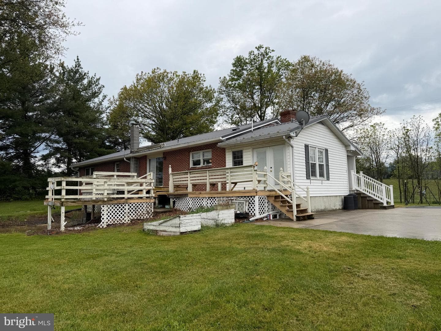 12591 Shimpstown Rd photo 77
