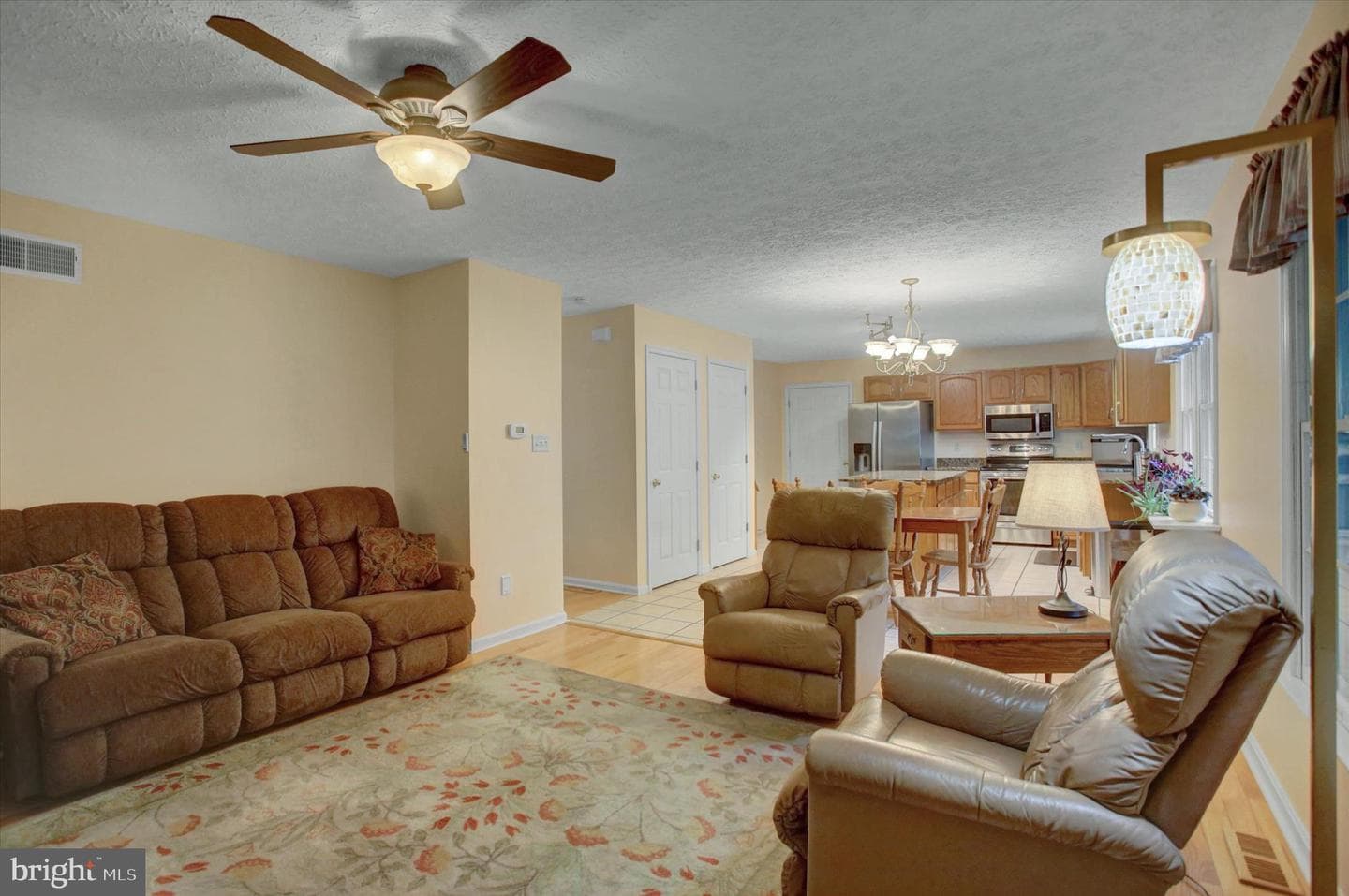 427 Bradley Lane photo 10