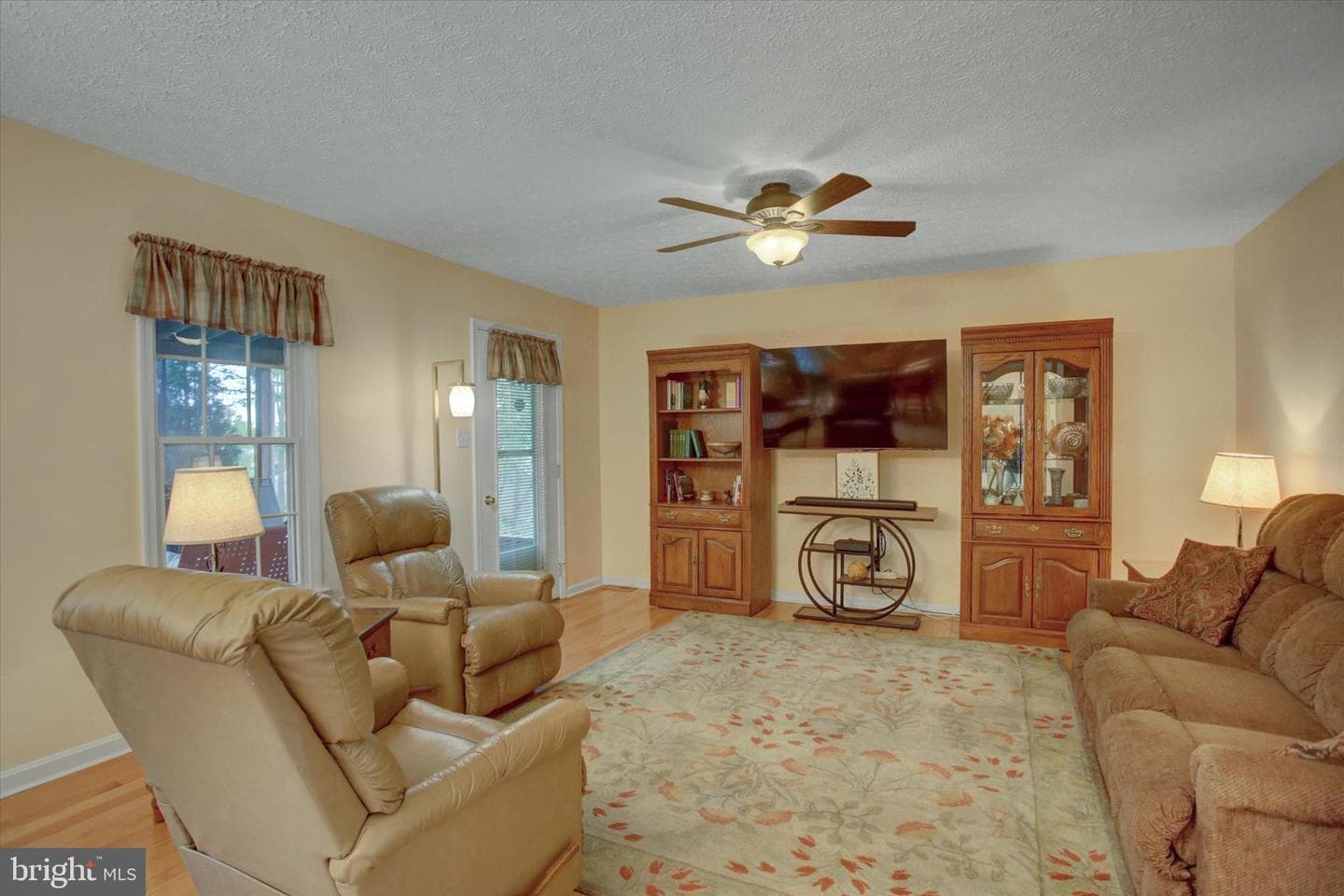 427 Bradley Lane photo 11