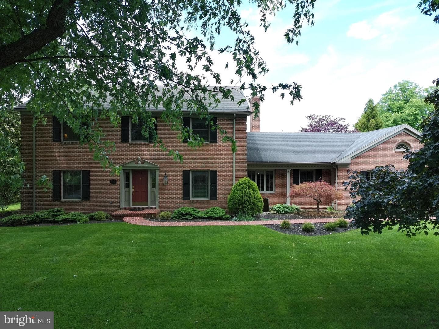 475 Larkspur Lane, Chambersburg