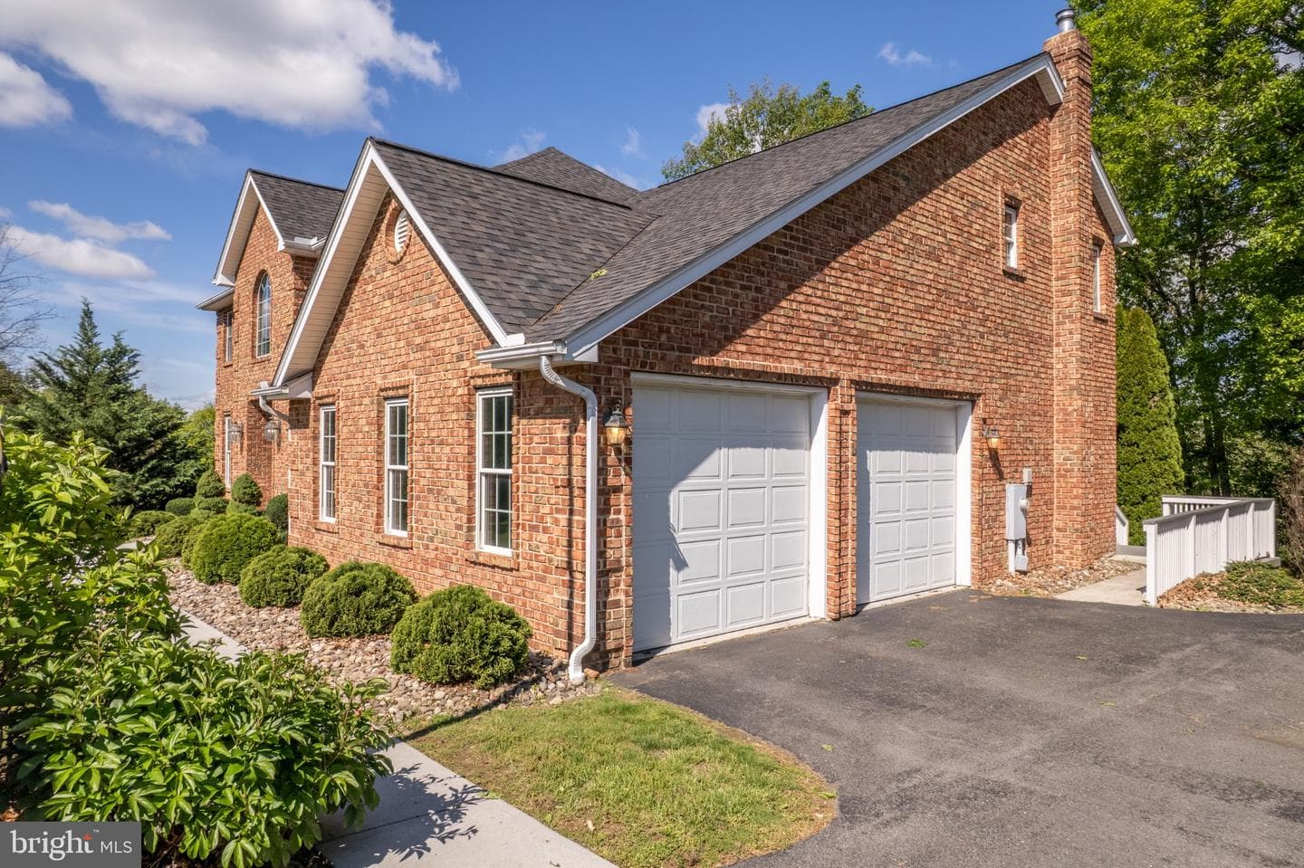 2384 Castlegreen Drive photo 91
