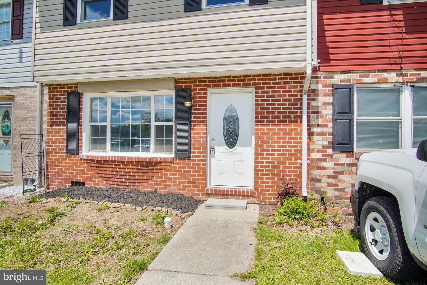 3546 Gregway Drive photo 2