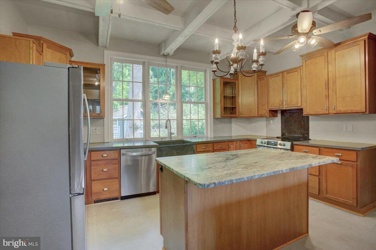 12458 Monterey Lane photo 10