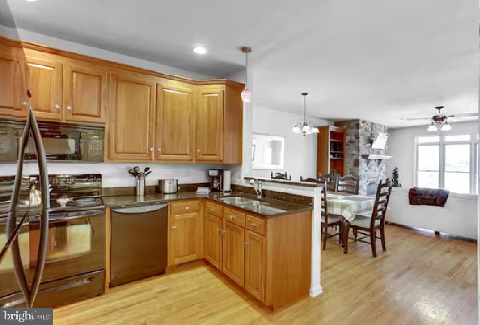 14101 Barberry Circle #402 photo 4