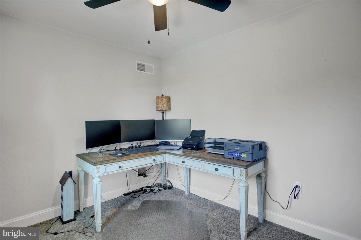 271 Leedy Way West photo 42