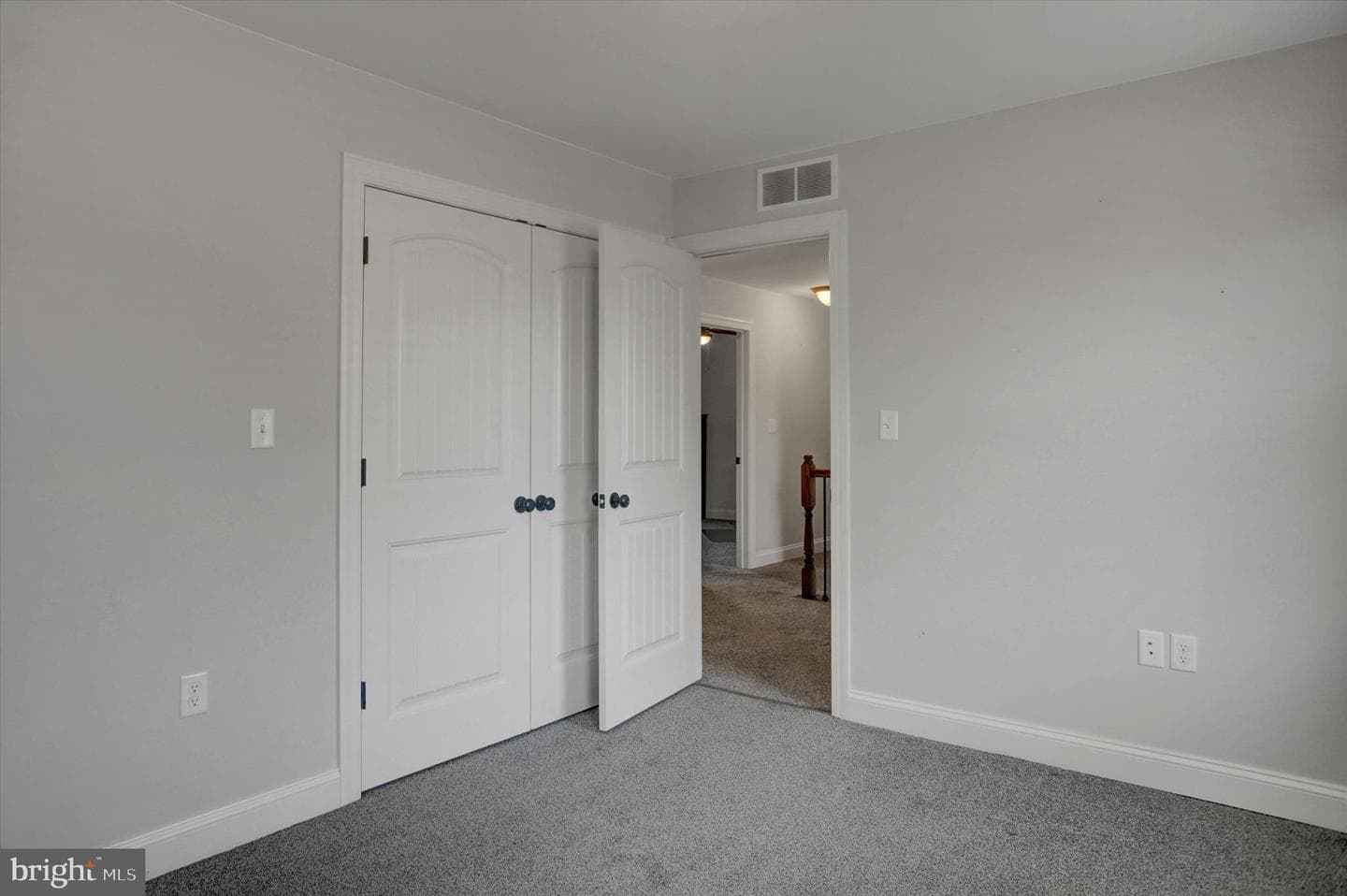 271 Leedy Way West photo 48