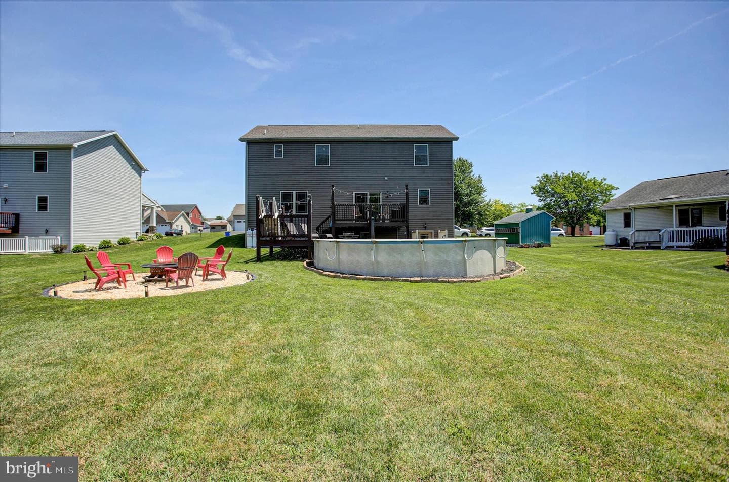 271 Leedy Way West photo 60