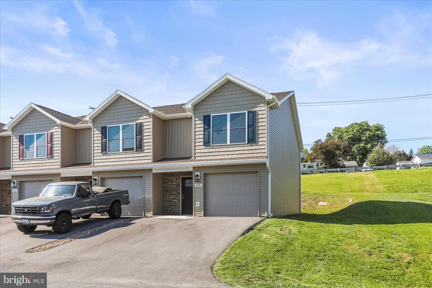 8820 Hillside Way, Waynesboro