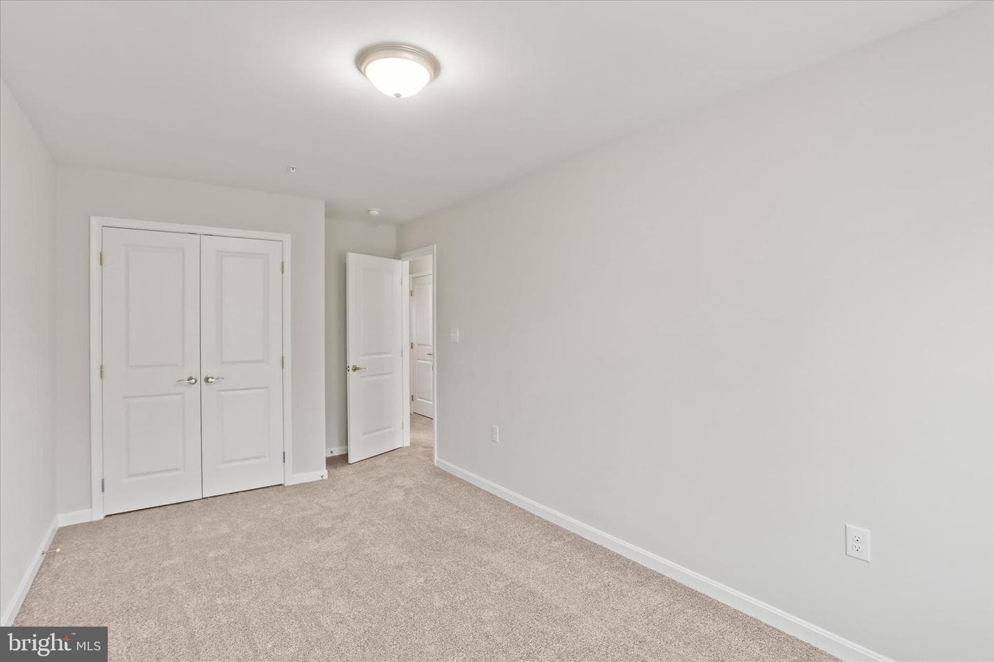 8820 Hillside Way photo 25