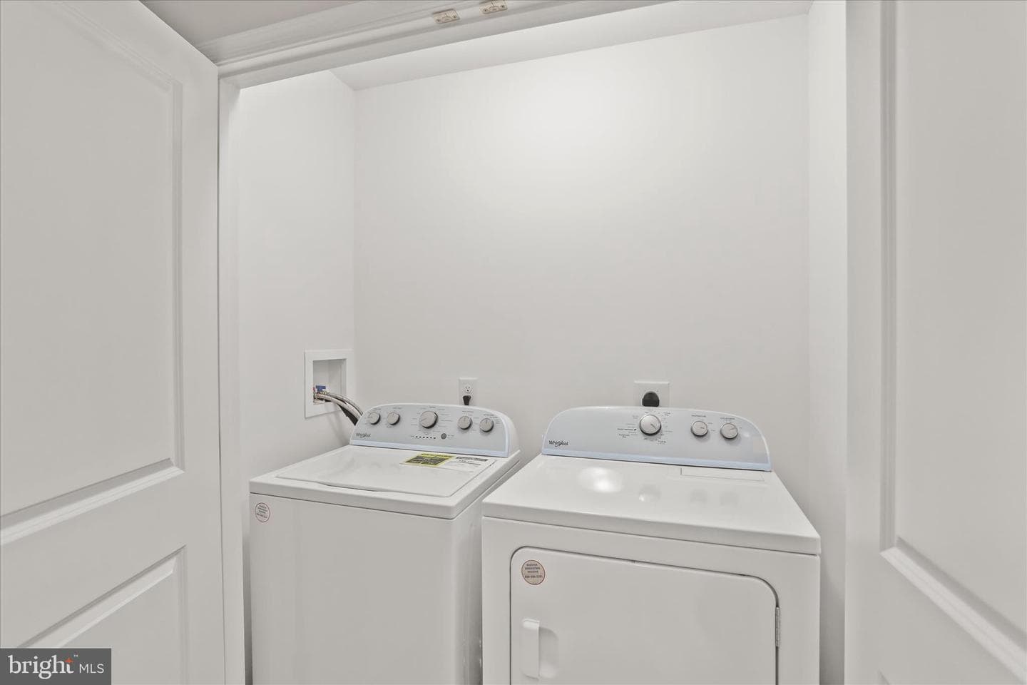 8820 Hillside Way photo 28