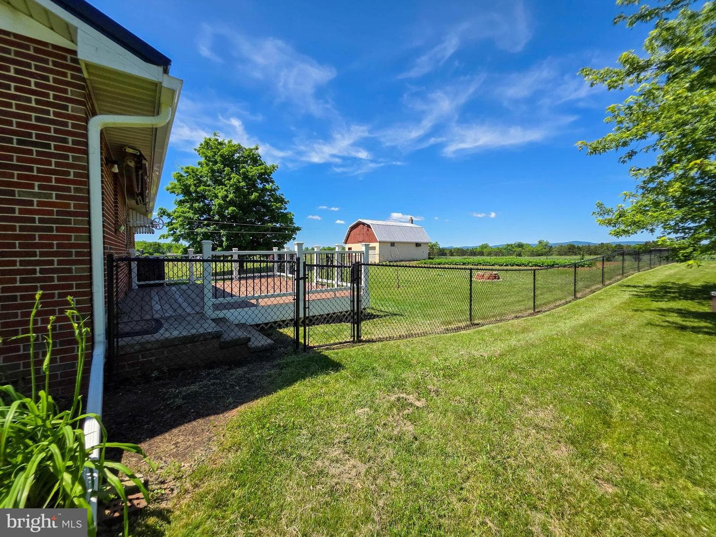 14329 Williamsport Pike photo 18