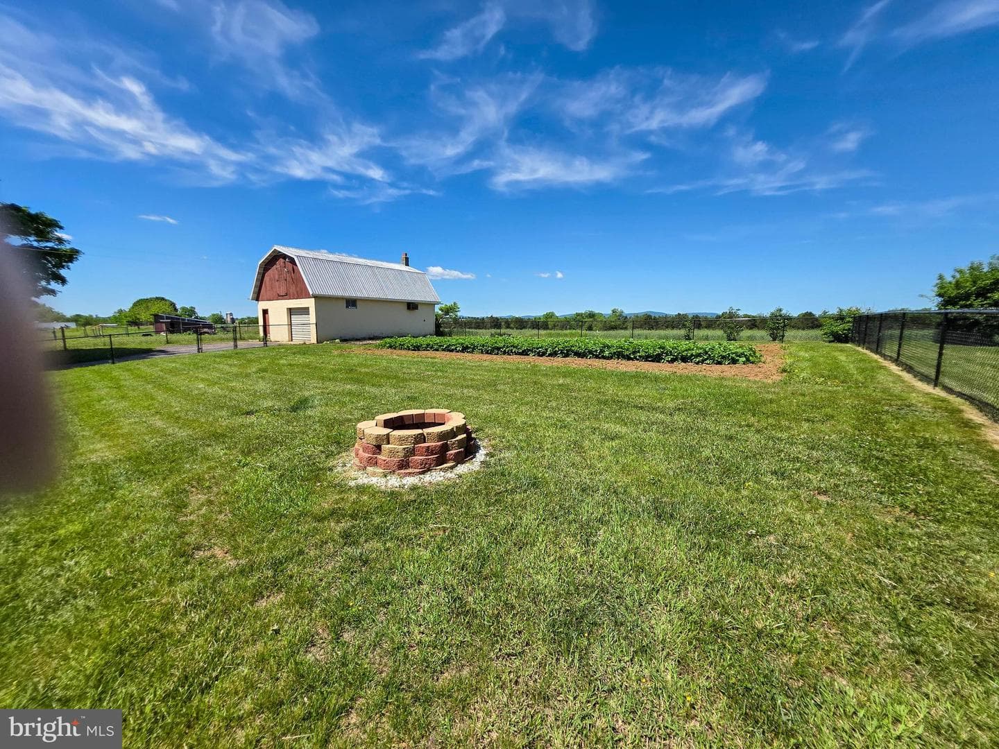 14329 Williamsport Pike photo 19