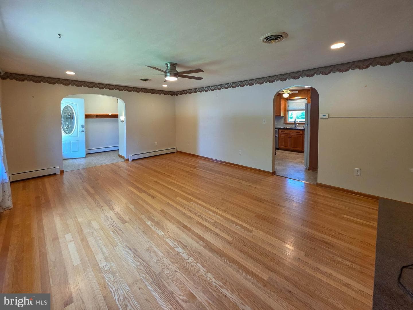 14329 Williamsport Pike photo 47