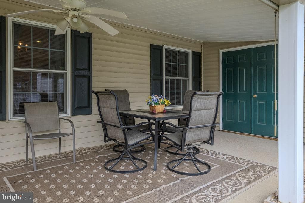 159 Ginkgo Court photo 36