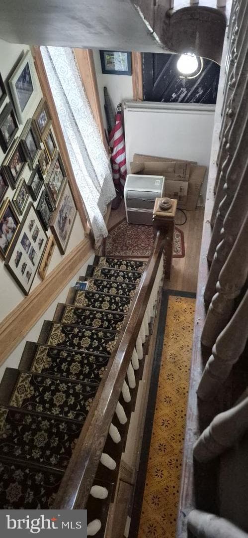 102 3rd Street E photo 19