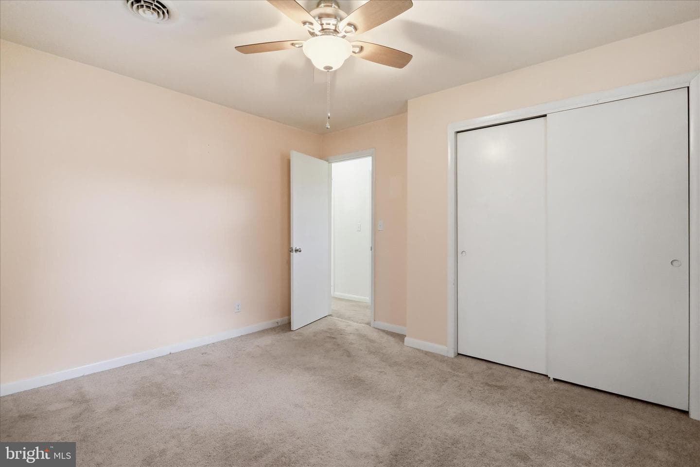 15716 Valley Avenue photo 19