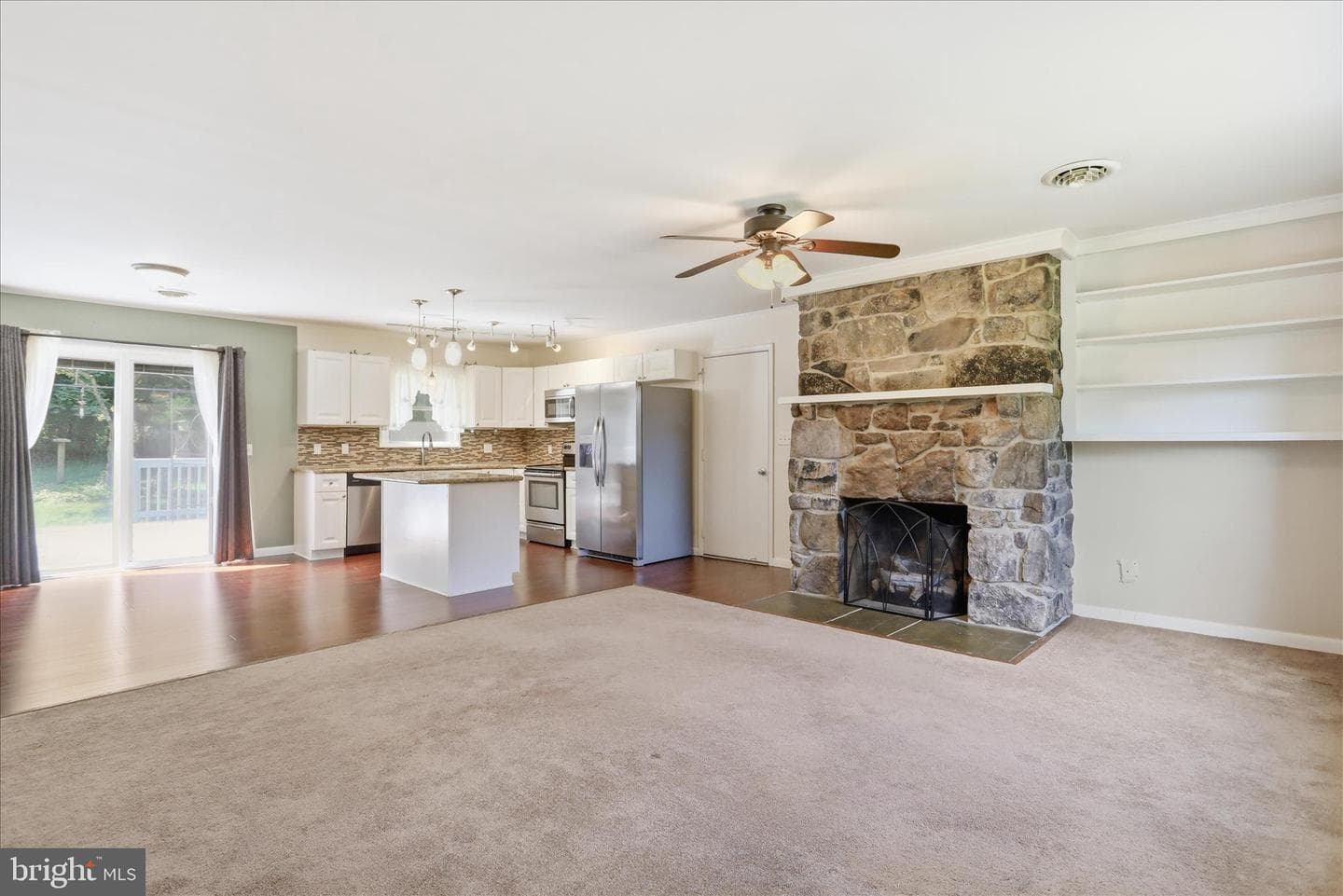 15716 Valley Avenue photo 22