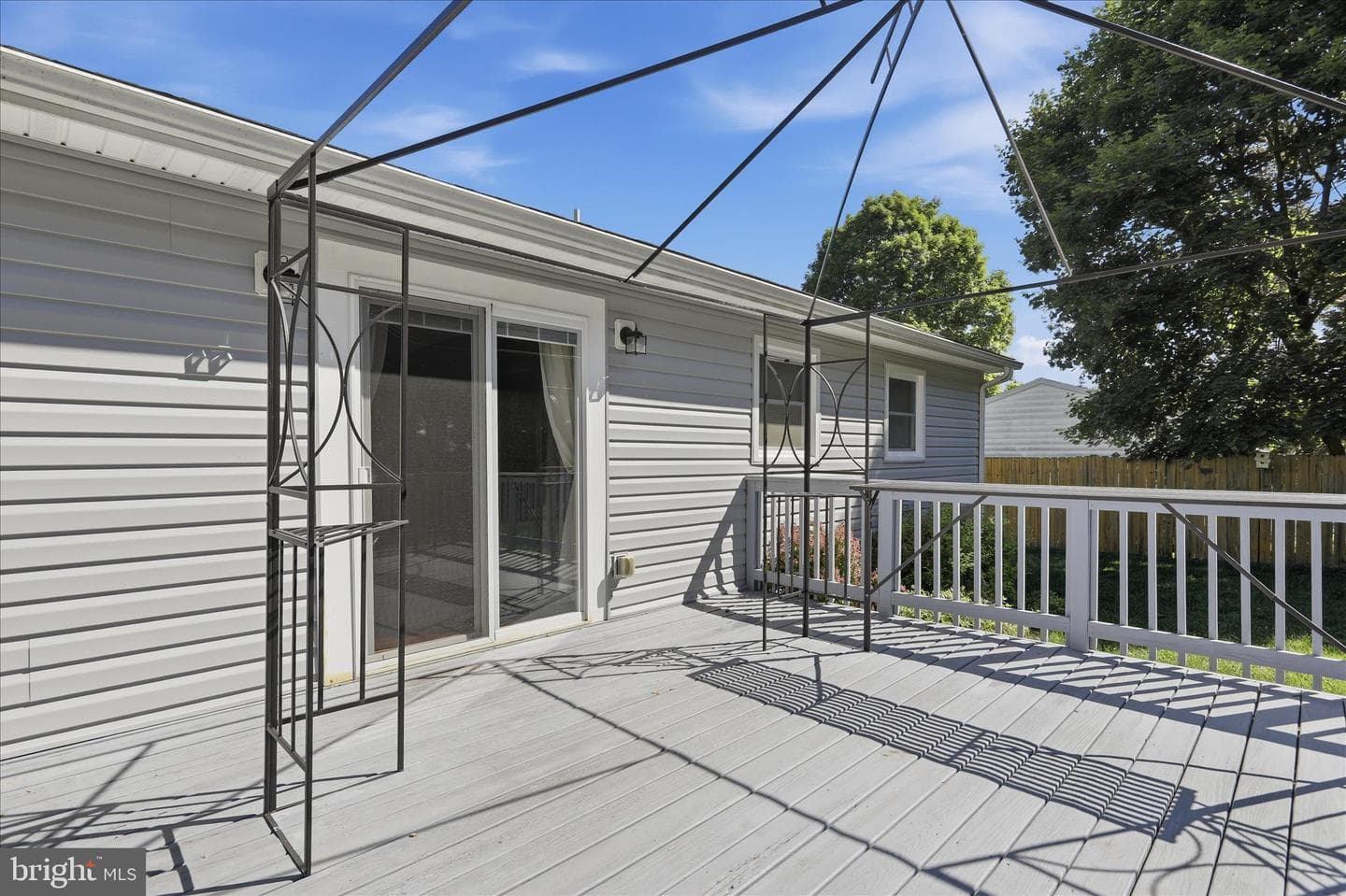 15716 Valley Avenue photo 27