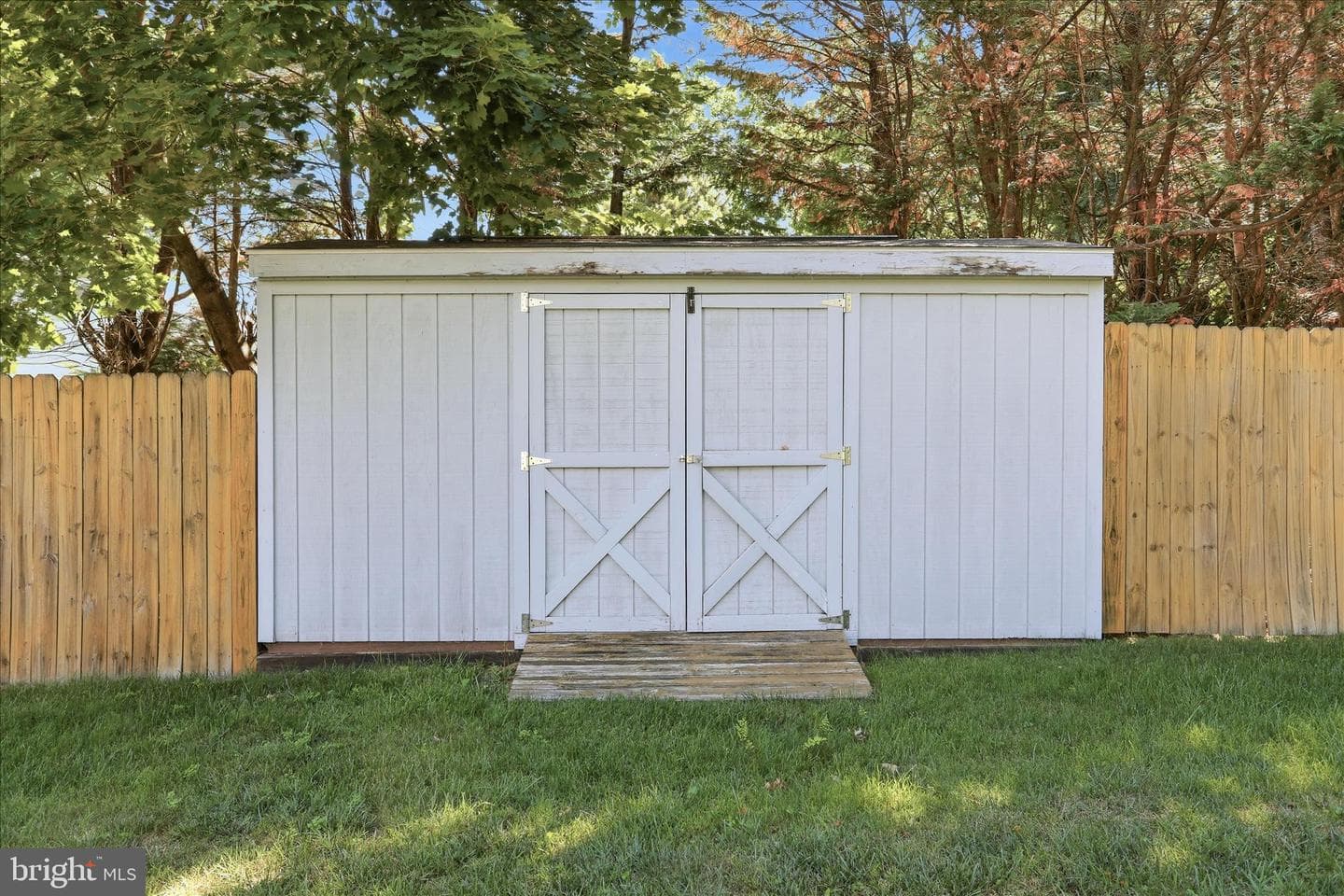 15716 Valley Avenue photo 30