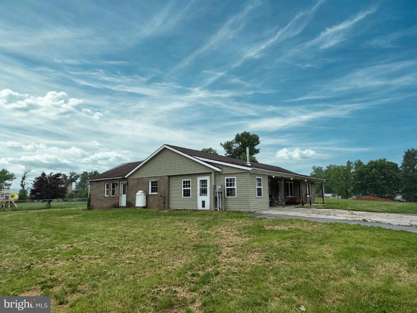 13789 Buchanan Trail W photo 27