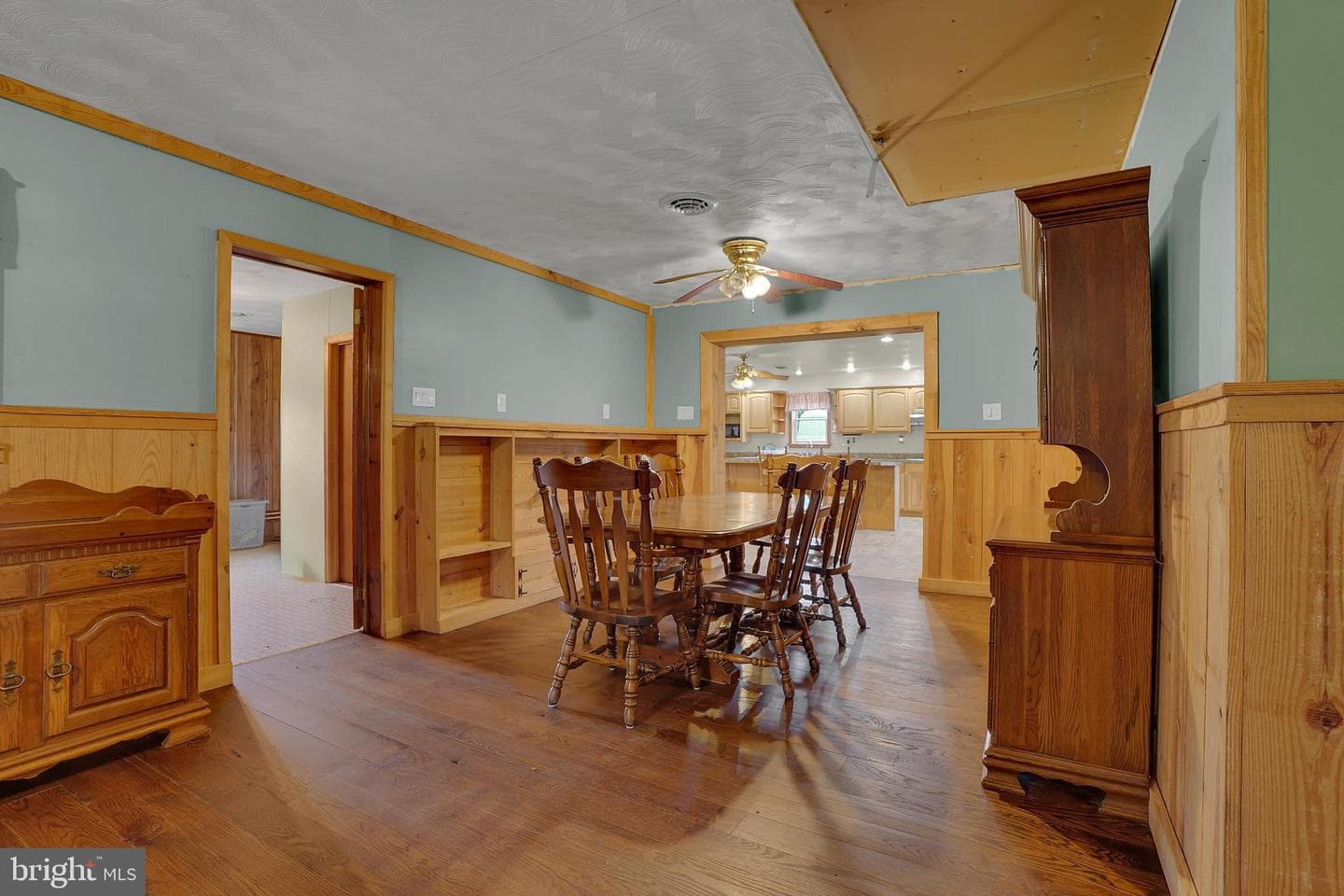 13789 Buchanan Trail W photo 7