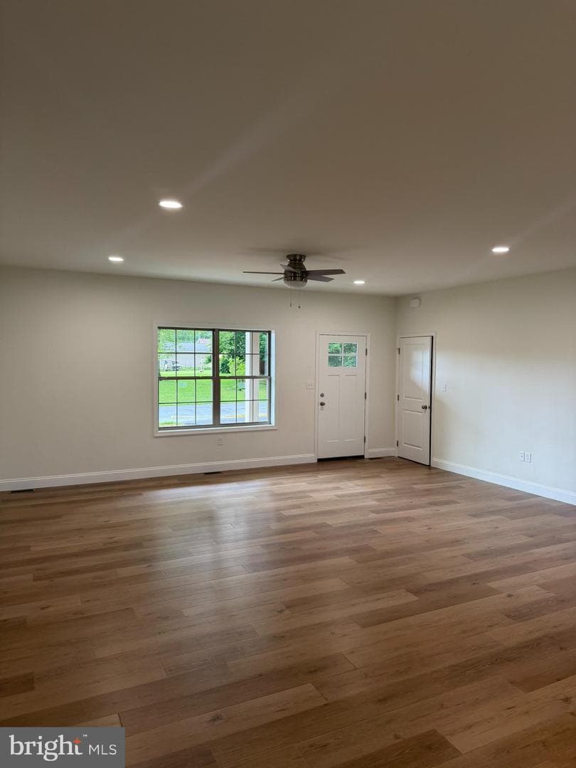 1268 Third Avenue photo 6