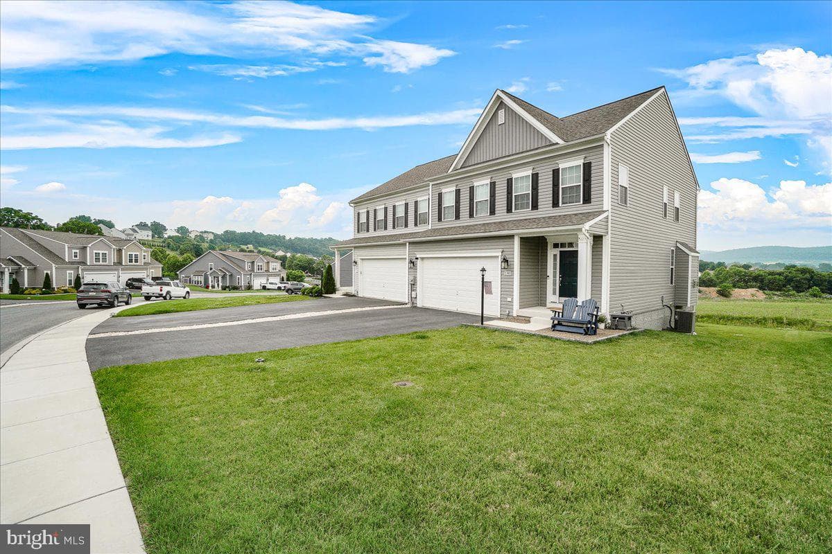 11740 Mystic Rock Lane S photo 32