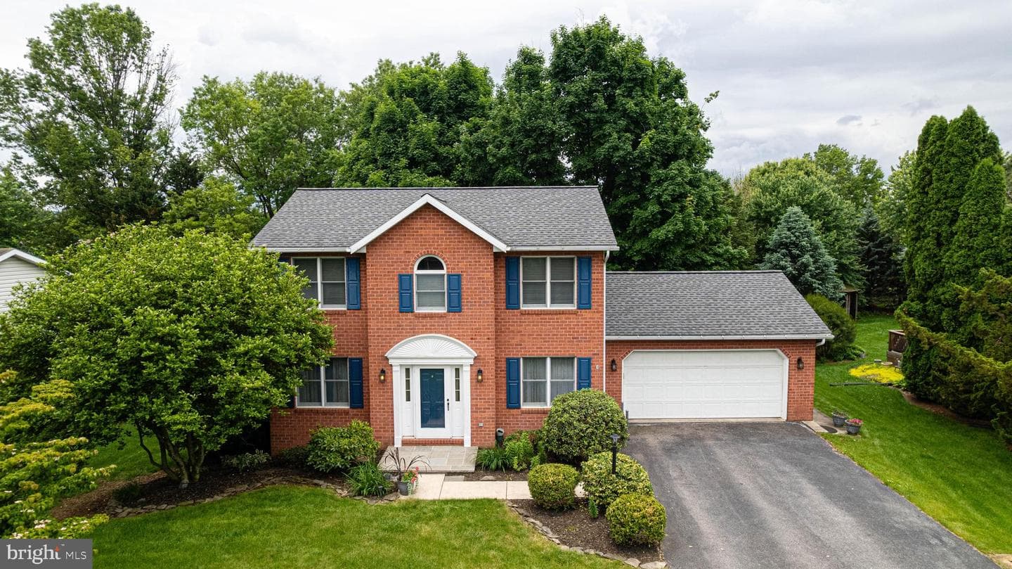 685 Greenfield Drive, Chambersburg