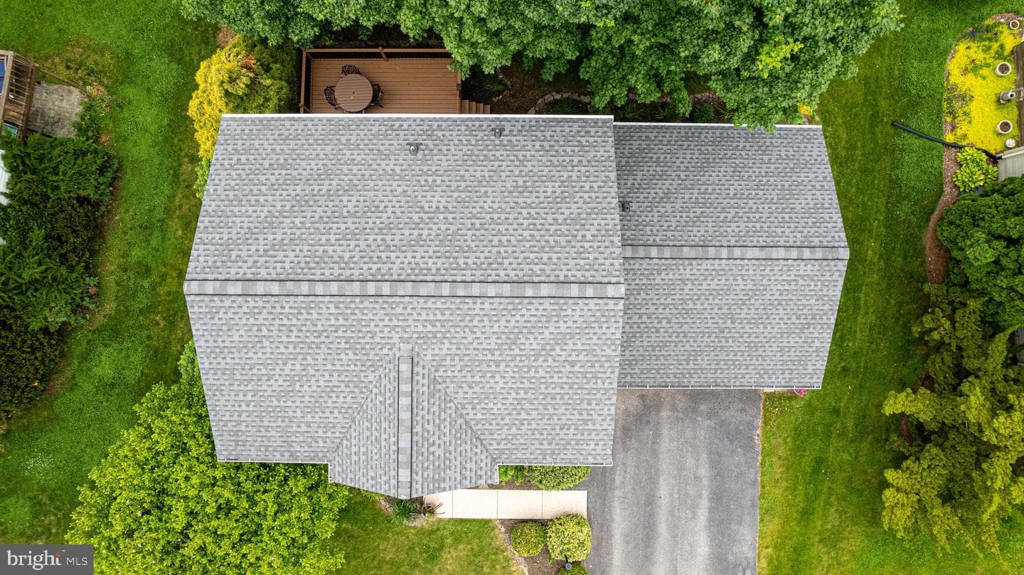 685 Greenfield Drive, Chambersburg