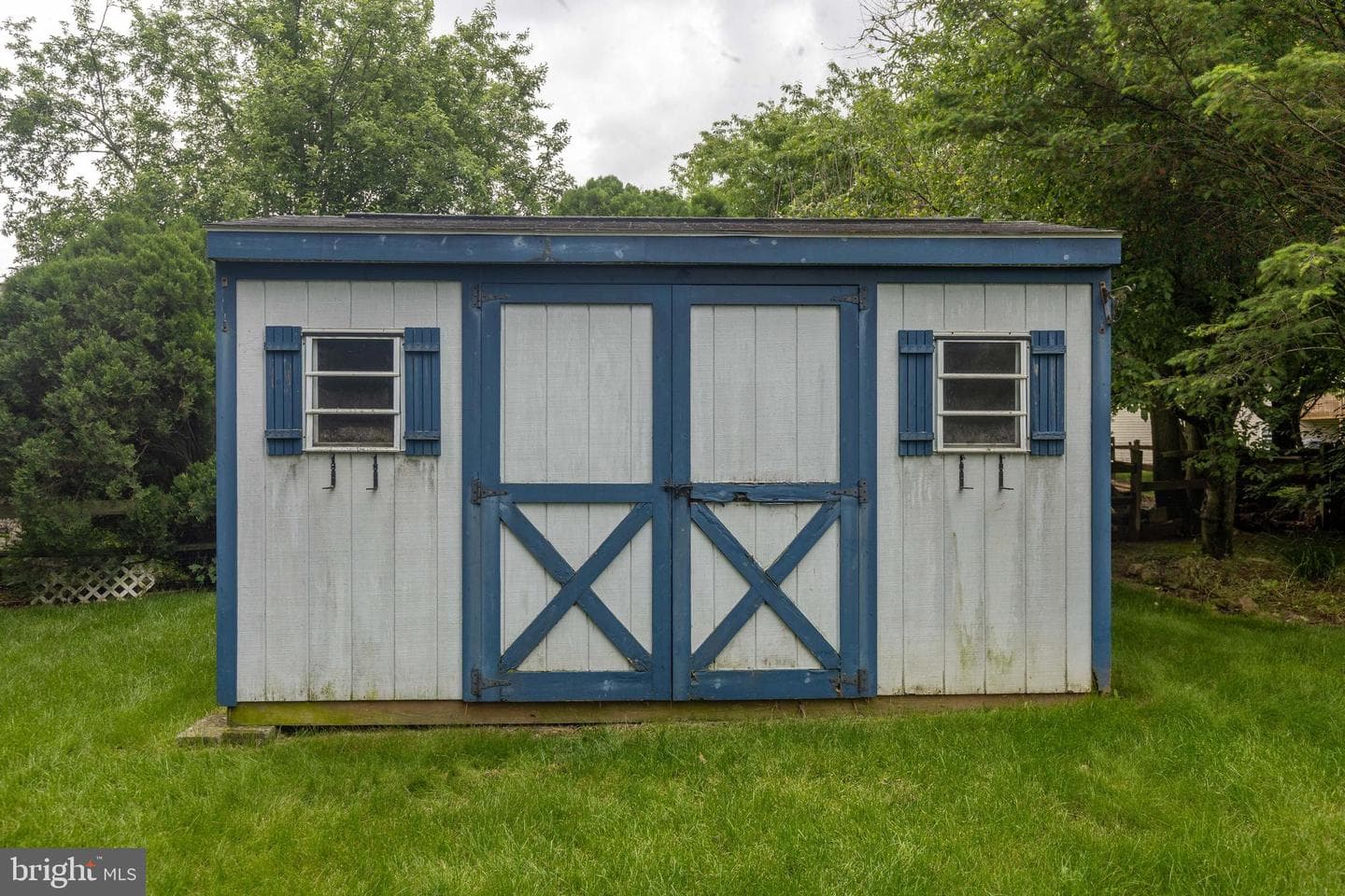 685 Greenfield Drive photo 20