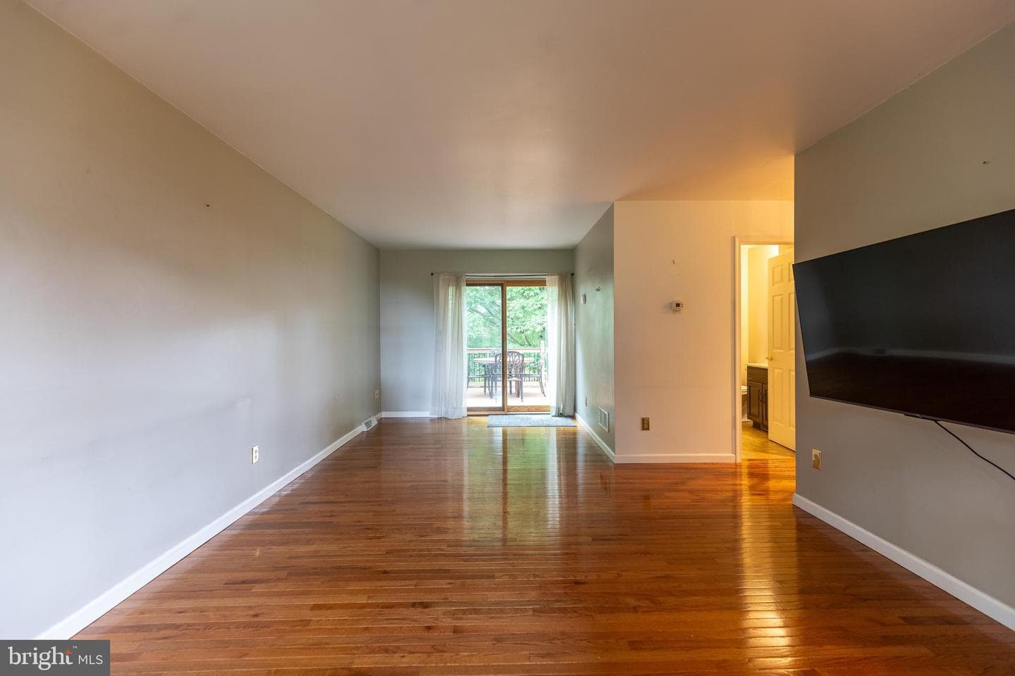 685 Greenfield Drive photo 36