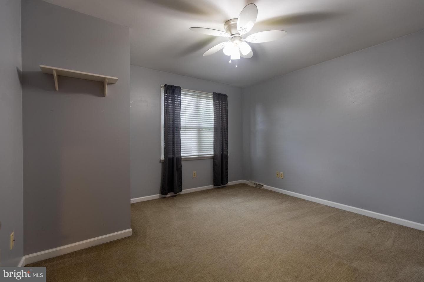 685 Greenfield Drive photo 41