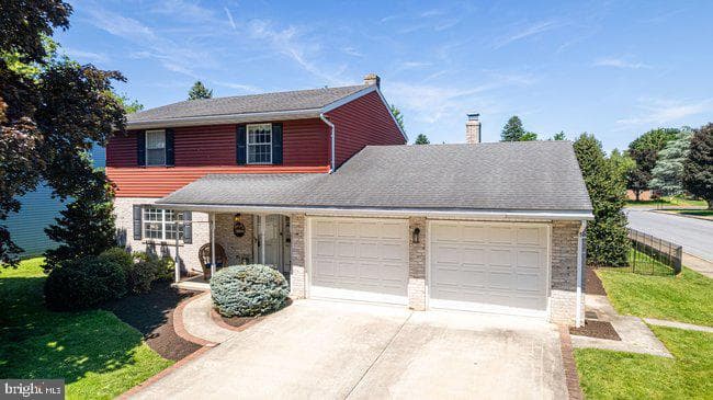 901 Cypress Street photo 2