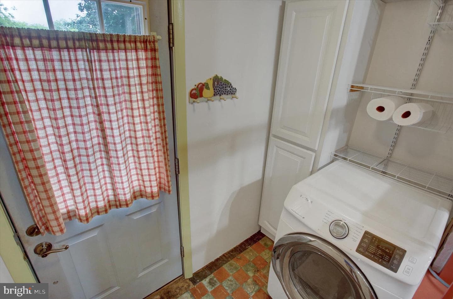 118 N Carlisle Street photo 21
