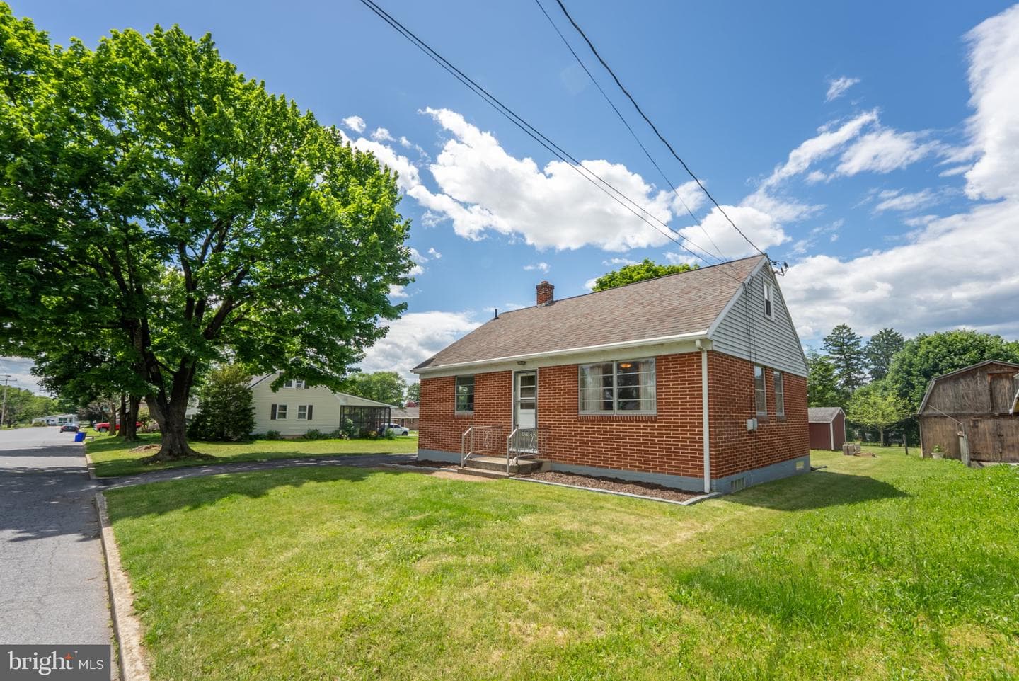 420 Maple Hill Avenue photo 35