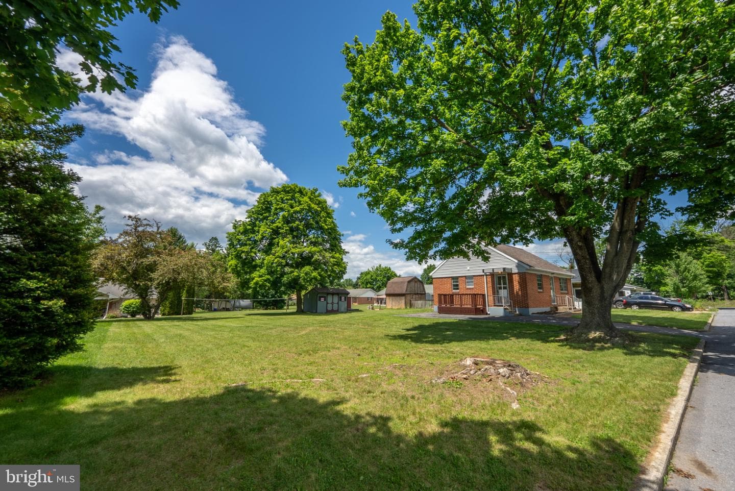 420 Maple Hill Avenue photo 45